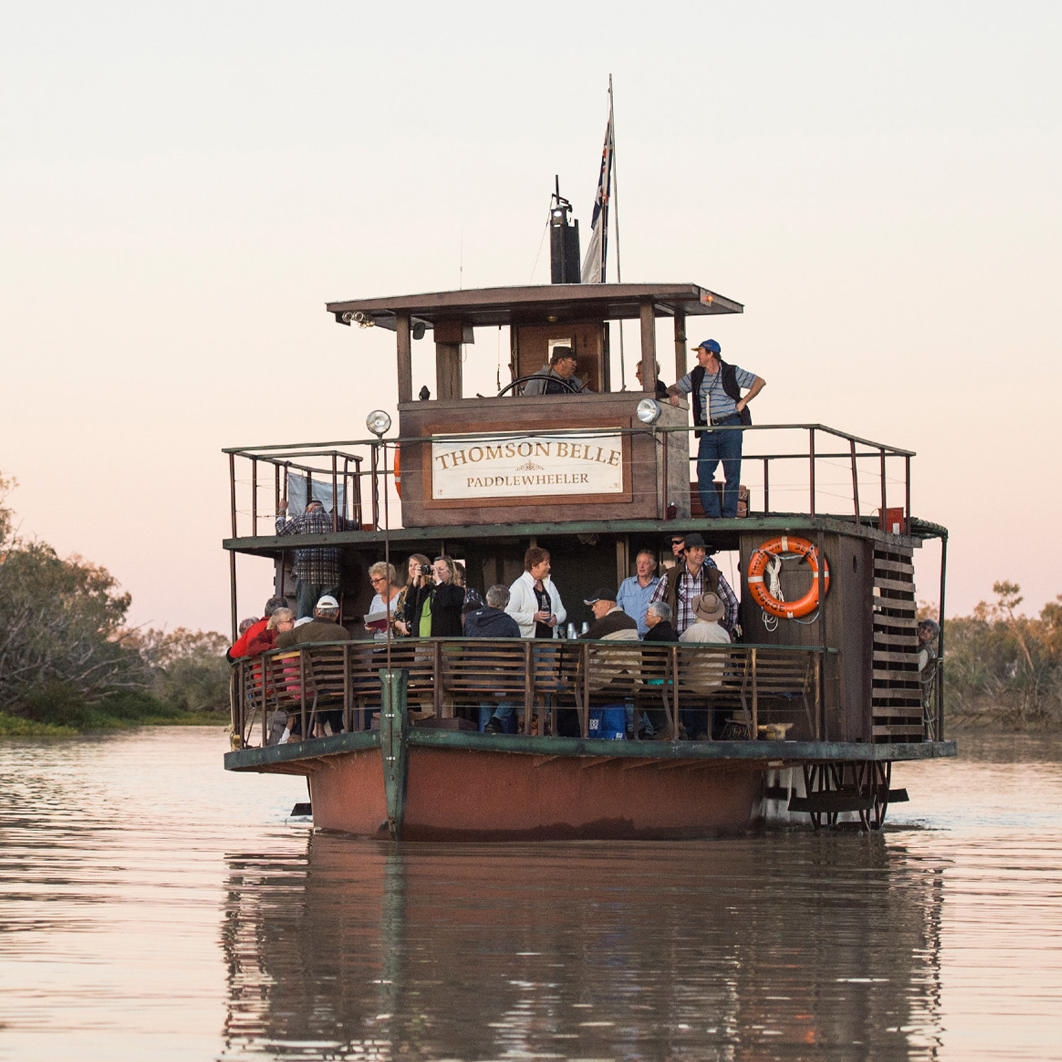 OP-ESC-thomson-belle-on-river