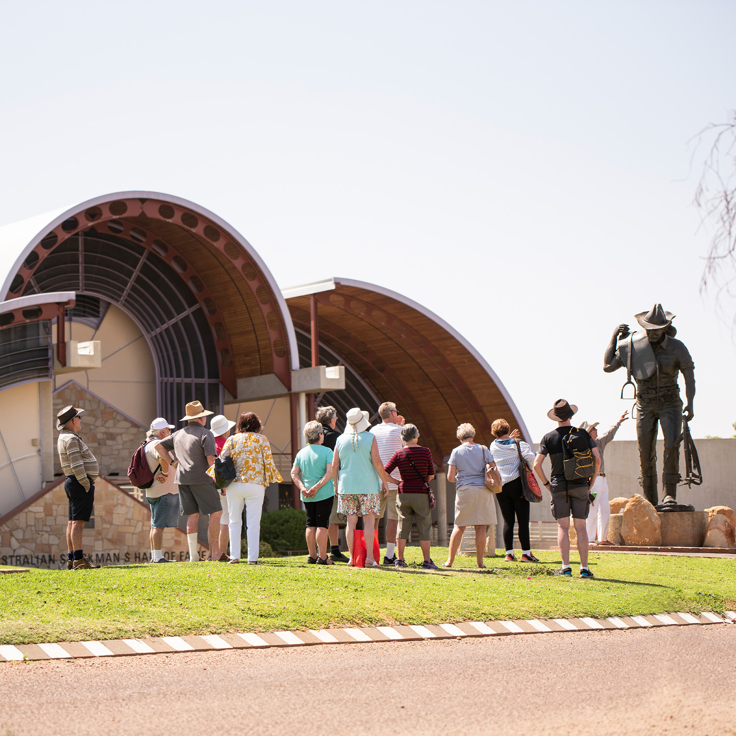 stockmans-hall-of-fame-exterior-with-guests